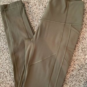 Lululemon “all the right places pant II 28”